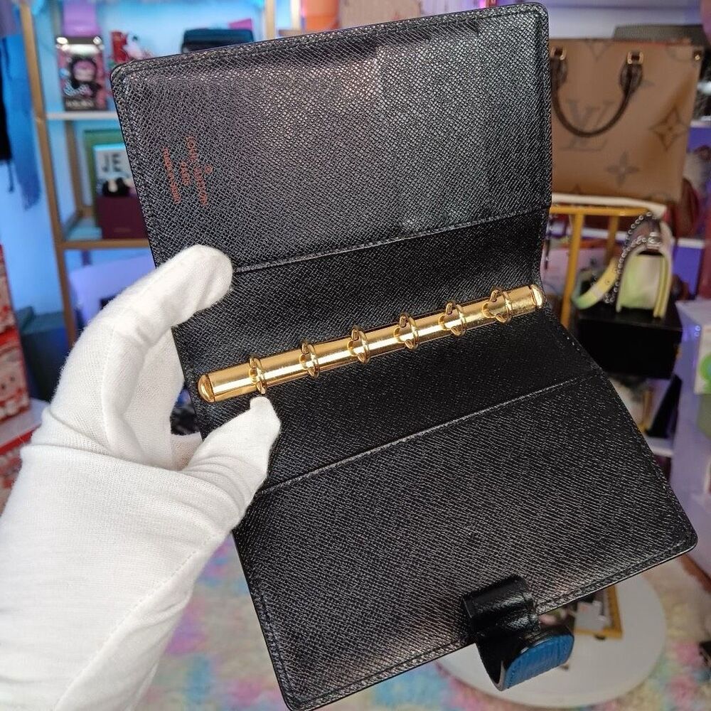 Louis Vuitton Blue Epi Leather PM Size Agenda Passport Holder - Picture 8 of 8